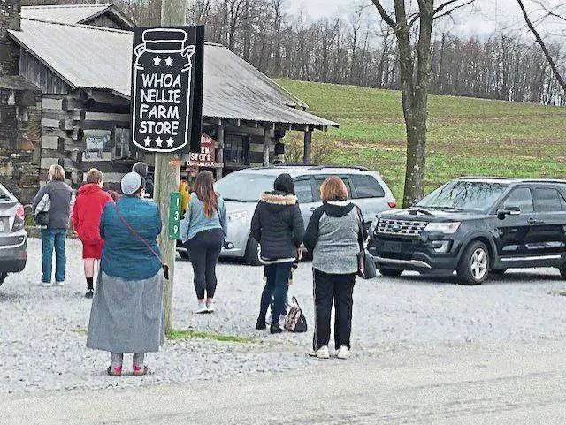 Pennsylvania Dairy Farmer Decides to Bottle His Own Milk Rather than Dump It. Sells Out in Hours with Westmoreland residents support