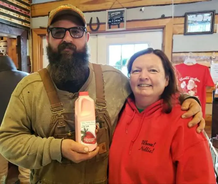Pennsylvania Dairy Farmer Decides to Bottle His Own Milk Rather than Dump It. Sells Out in Hours with Westmoreland residents support